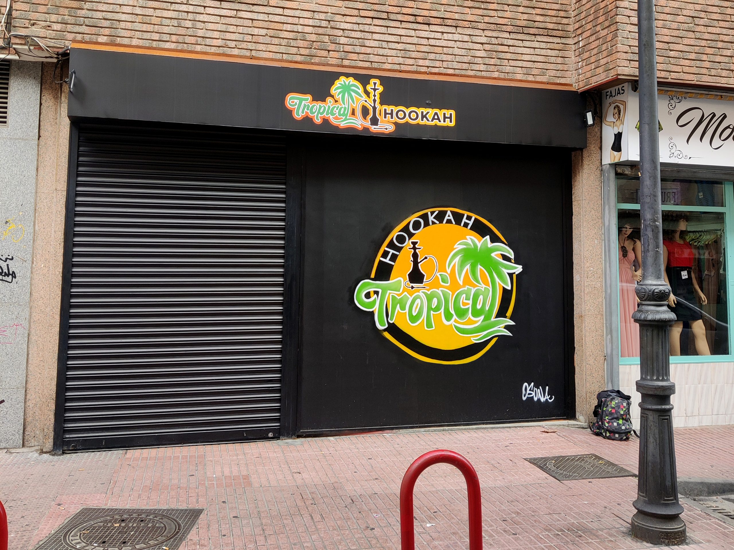 Cierre para Tropical Hookah Lounge